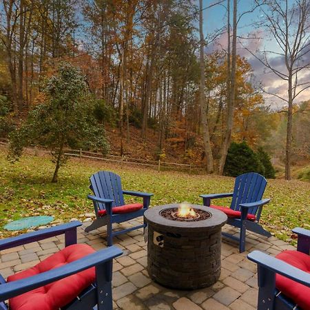 Gatlinburg Mountain Heaven Retreat Villa Exterior photo